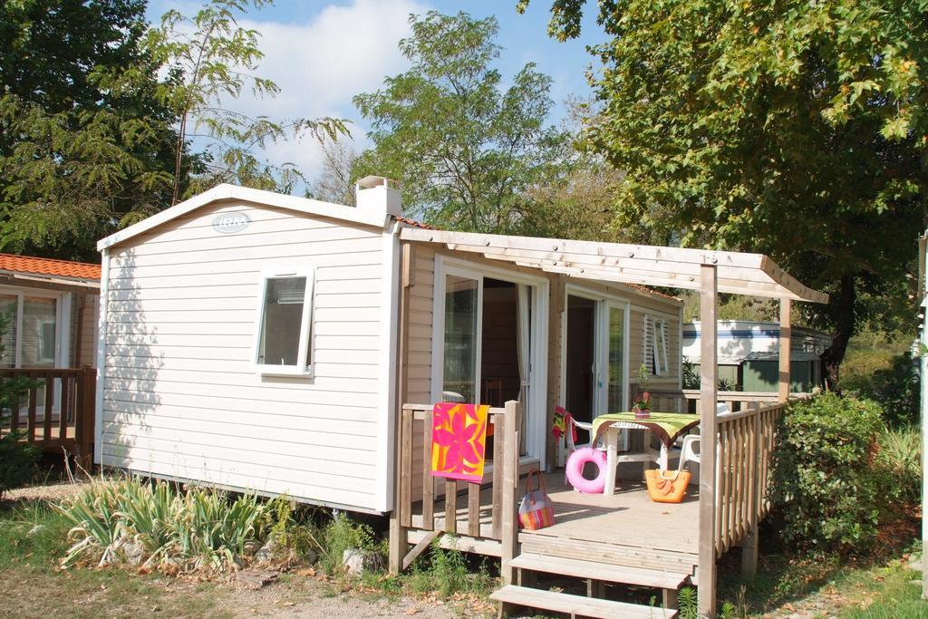 Camping Hotel Les Rives Du Loup Tourrettes-sur-Loup Værelse billede