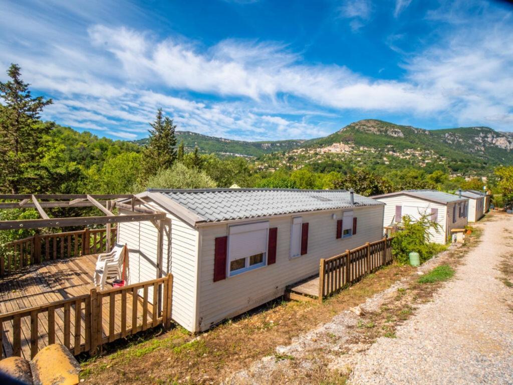 Camping Hotel Les Rives Du Loup Tourrettes-sur-Loup Eksteriør billede